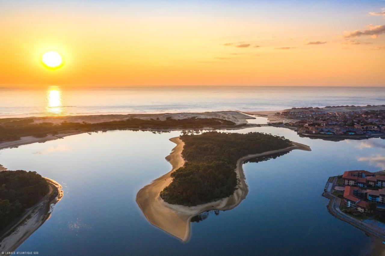 Village Nature Et Ocean A Cote De La Plage Avec Piscine Et Jacuzzi เมสซองจ์ ภายนอก รูปภาพ